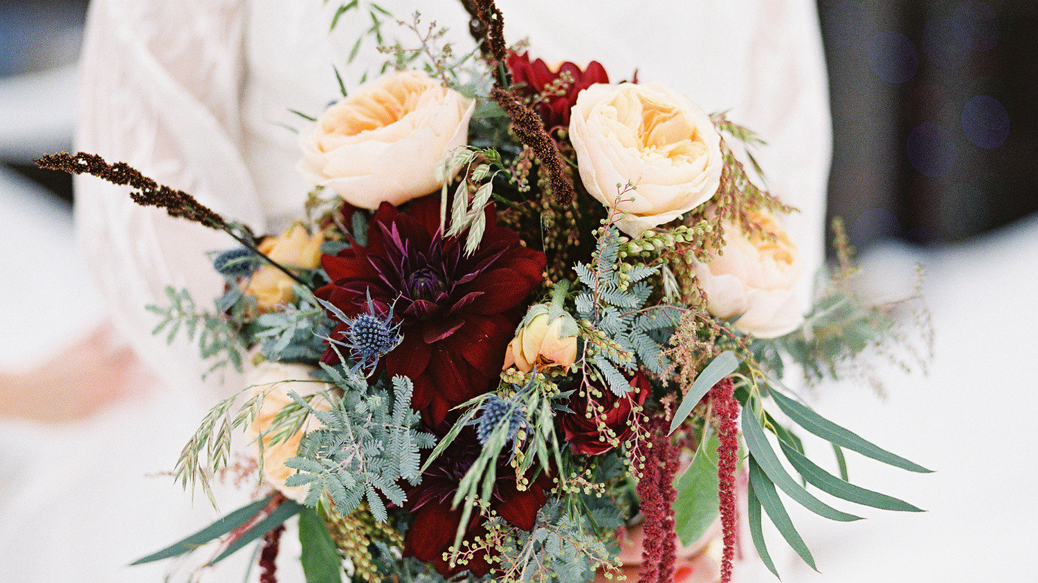 37 Absolutely Gorgeous Winter Wedding Bouquets Martha Stewart Weddings