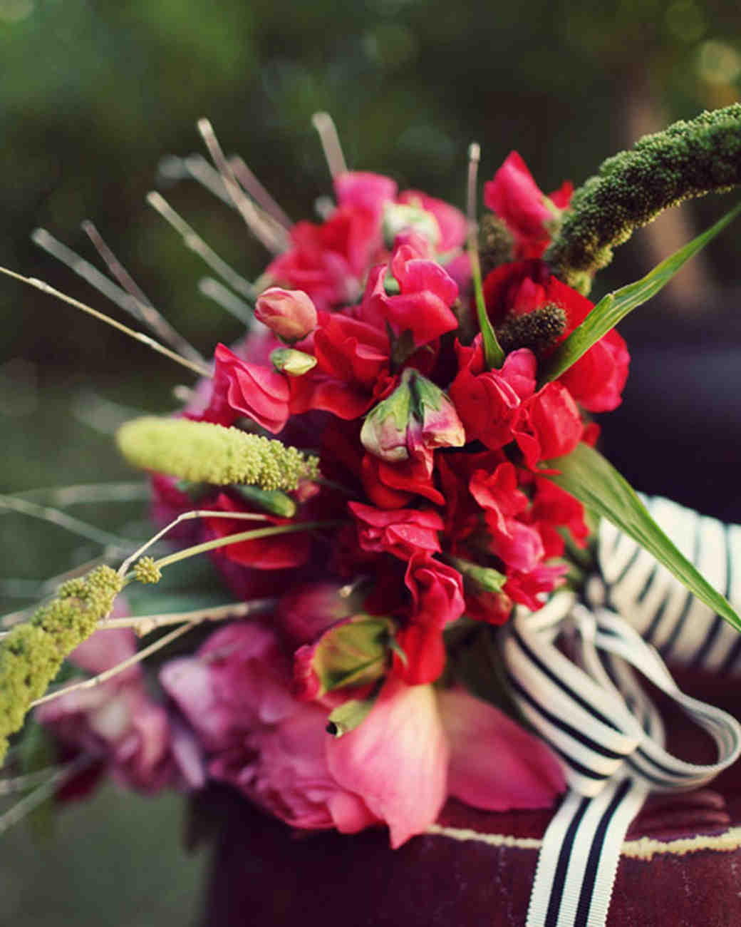 34 Romantic Red Wedding Bouquets Martha Stewart Weddings 