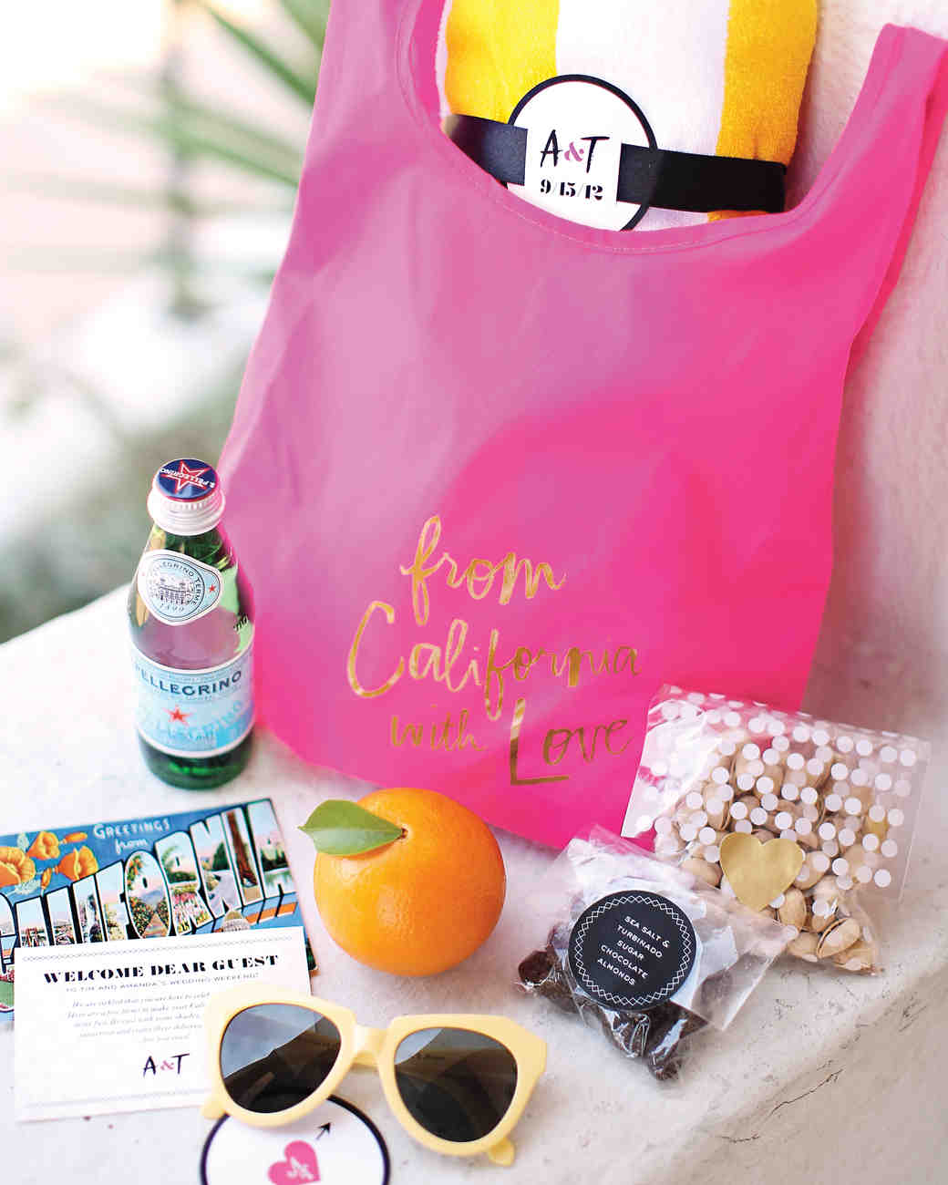 Wedding Welcome Bags 9 Things You Must Include For Guests Diy Beach Wedding Welcome Basket Ideas With Personalzed Packaging