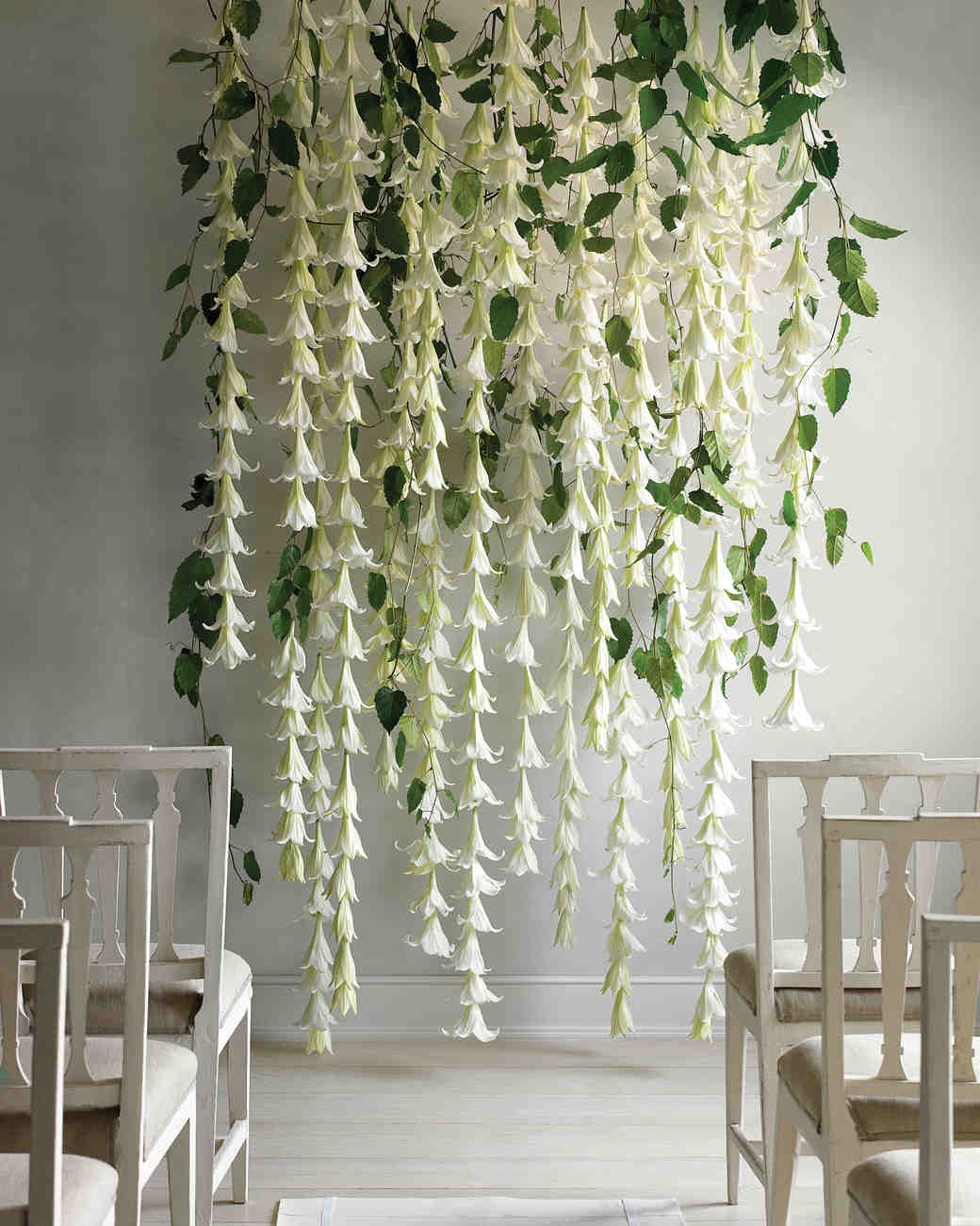 5 Spectacular Flower Walls to Inspire Your Own Wedding Backdrop | Martha Stewart Weddings