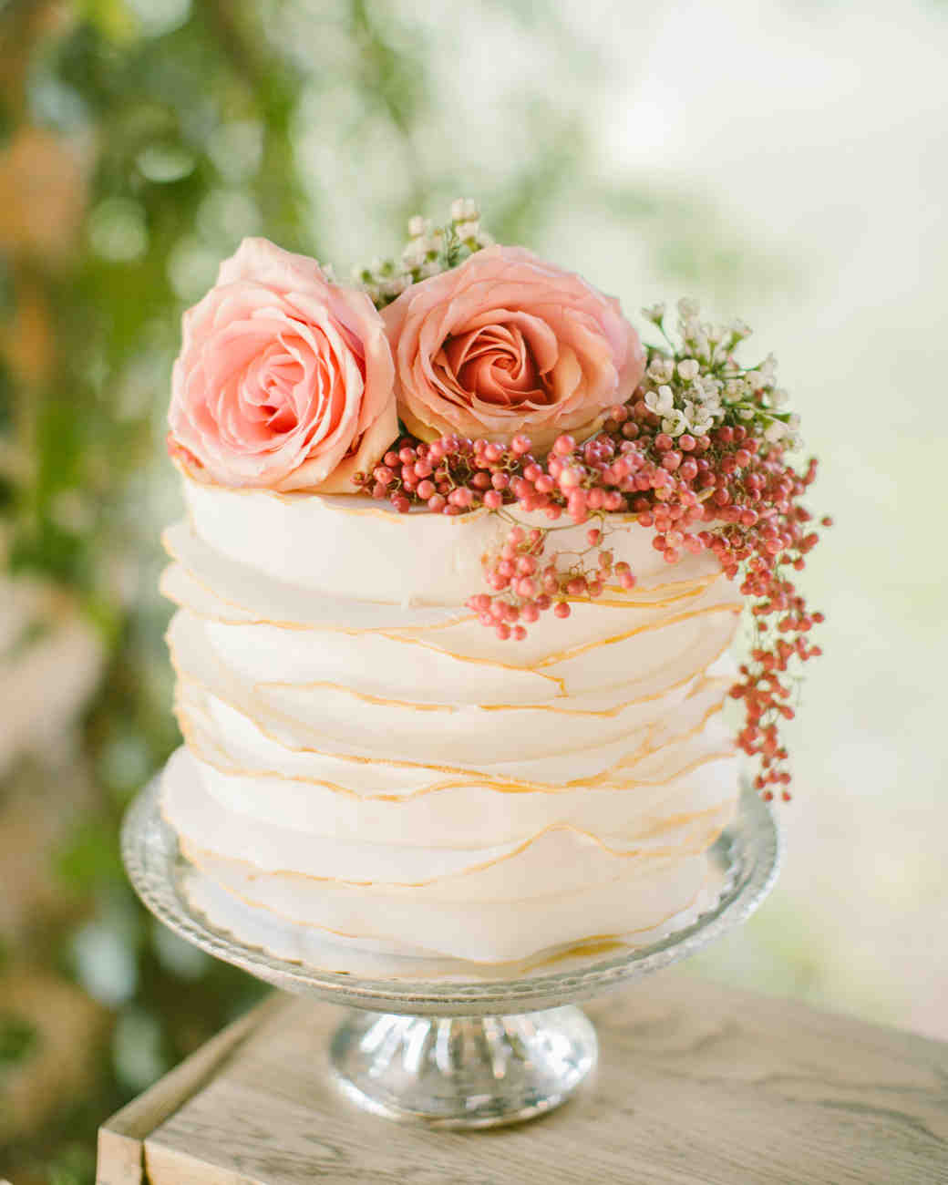 Trending Now DeckleEdged Wedding Cakes Martha Stewart Weddings