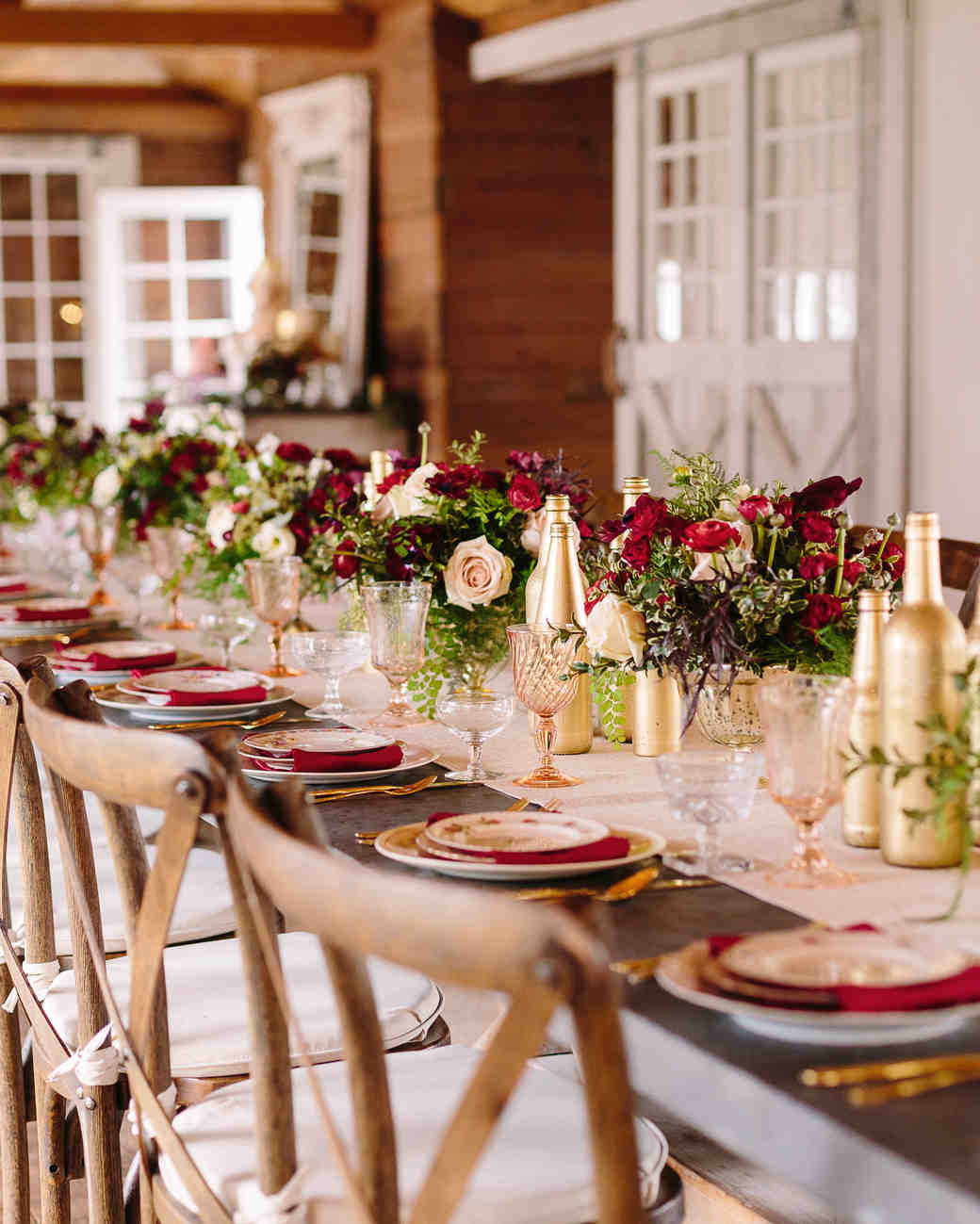 JewelToned Wedding Centerpieces That Will Dazzle Your