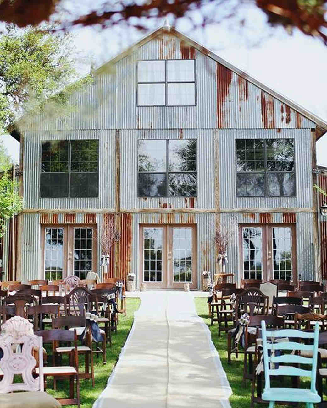 11 Rustic Wedding Venues to Book for Your Big Day | Martha ...