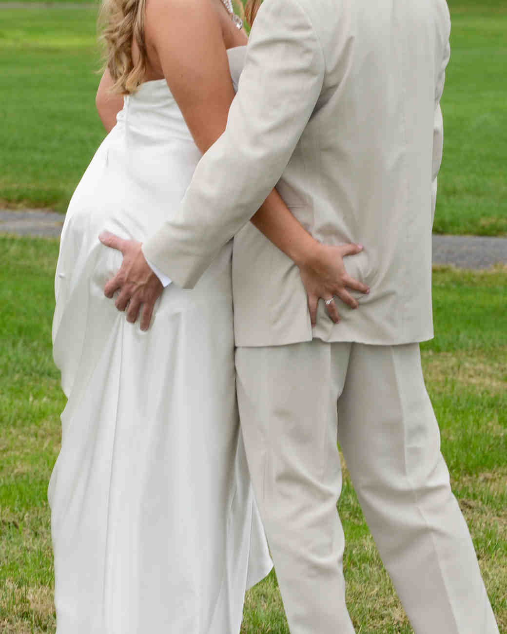 Wedding Photography Poses 3 wedding photo poses to retire in 2016 martha stewart Wedding Photography Poses 3 wedding photo poses to retire in 2016 martha stewart