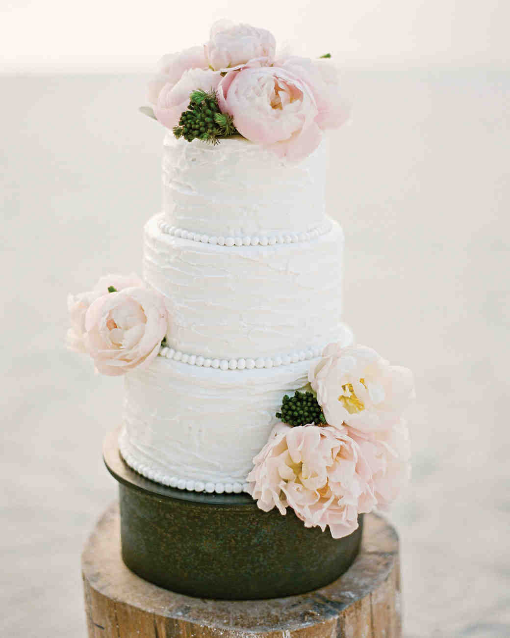 62 Fresh Fl Wedding Cakes Martha Weddings