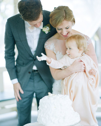 Baby Shower Cake Cutting Etiquette Baby Shower Cake Cutting Etiquette