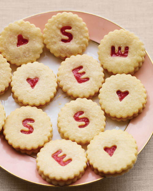 Delicious Wedding Cookie Recipes for Creating Bite-Sized Treats for the ...