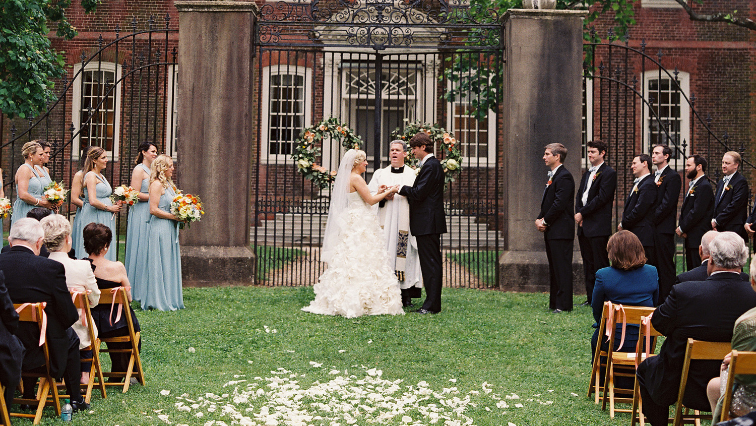best wedding planner outfits