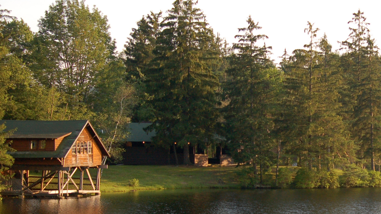 Plan A Wedding At Cedar Lakes Estate An Upscale Former Summer Camp   Cedar Lakes Estate 0400 0315 Horiz 