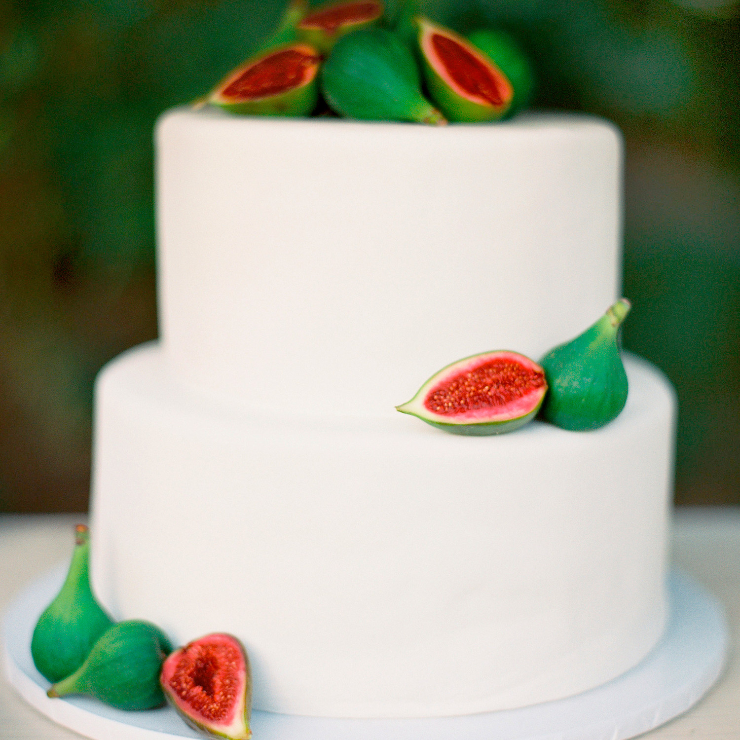 40 Simple Wedding Cakes That Are Gorgeously Understated Martha
