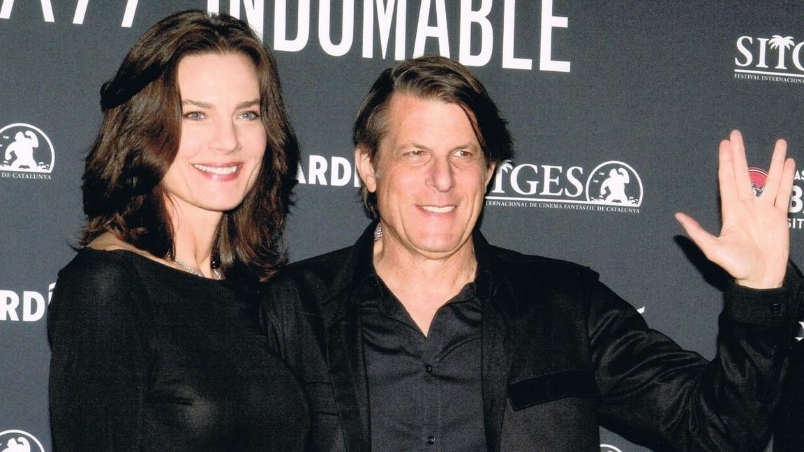 Terry Farrell Is Engaged to Adam Nimoy! | Martha Stewart Weddings