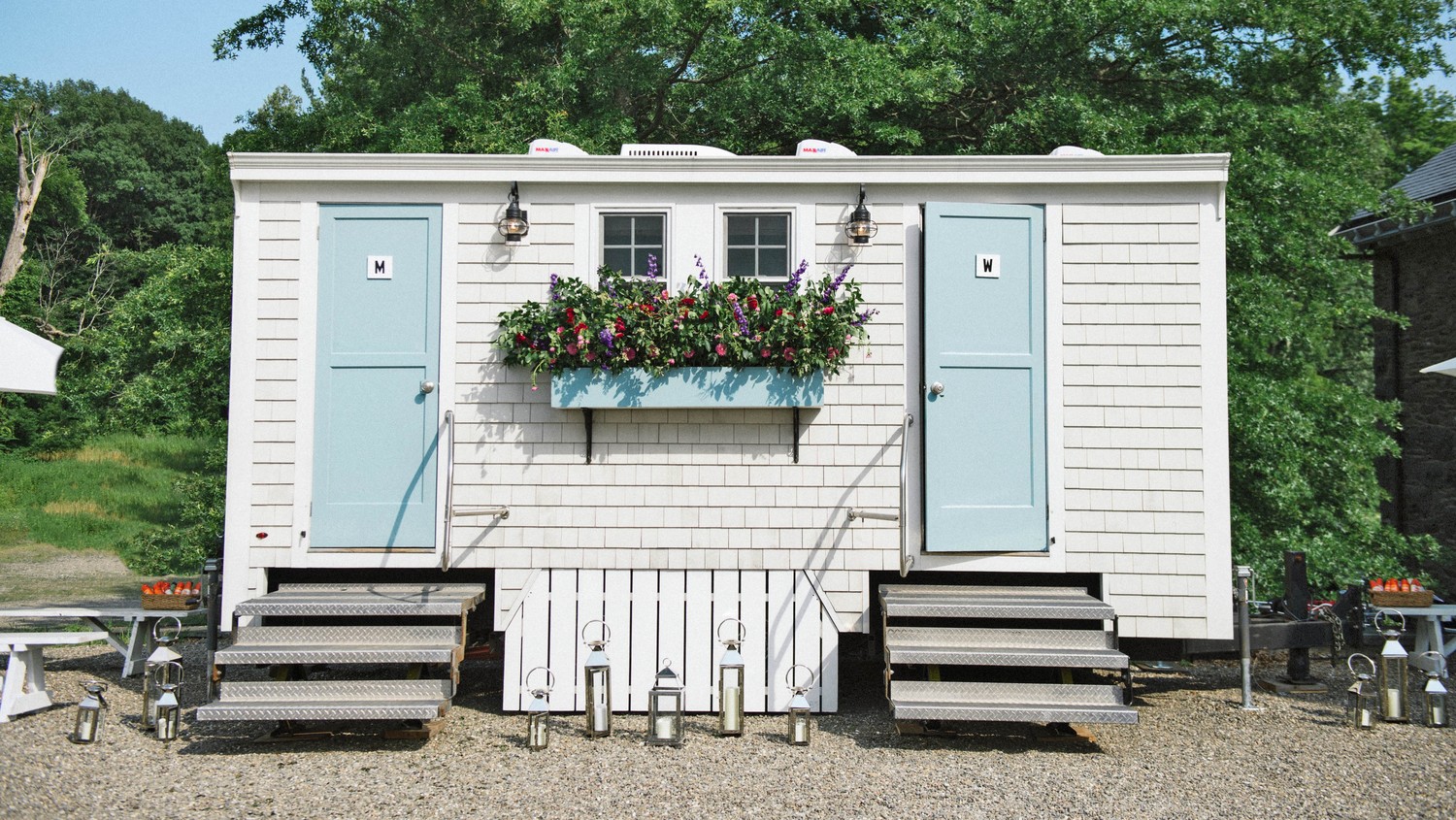 The Ultimate Guide to Portable Bathrooms at Weddings | Martha Stewart