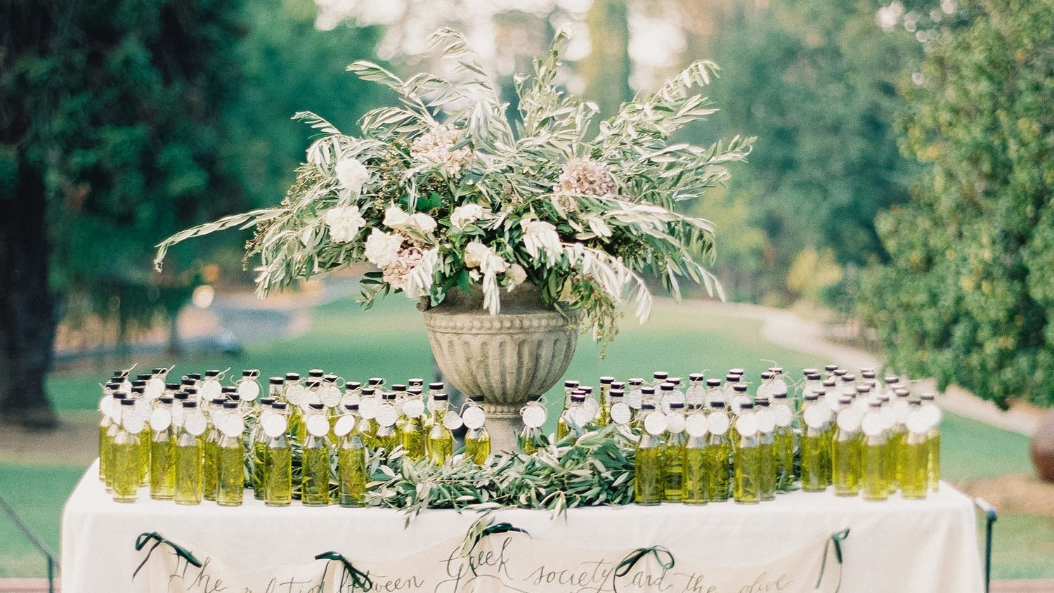 How To Pick Meaningful Wedding Favors Martha Weddings How To Pick Meaningful Wedding Favors