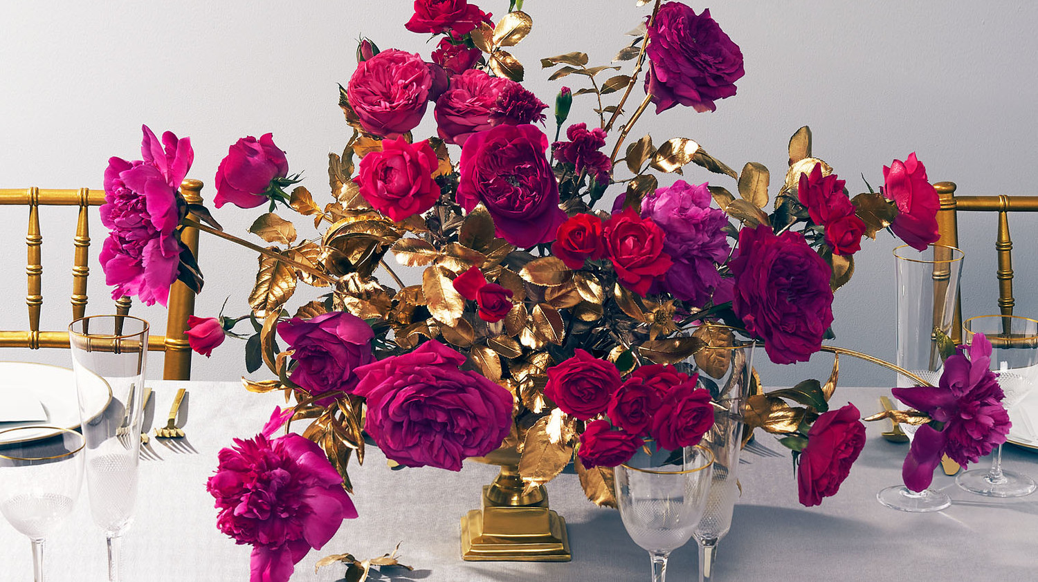 Your New Favorite Wedding Color Palette Gold Magenta Martha Magenta Gold Centerpiece