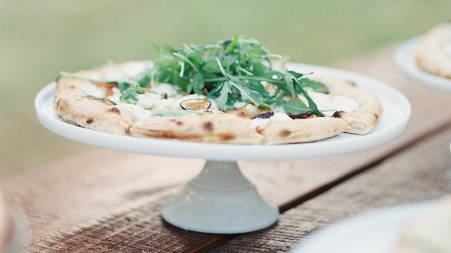 10 Delicious Wedding Ideas for Couples Crazy About Pizza Martha