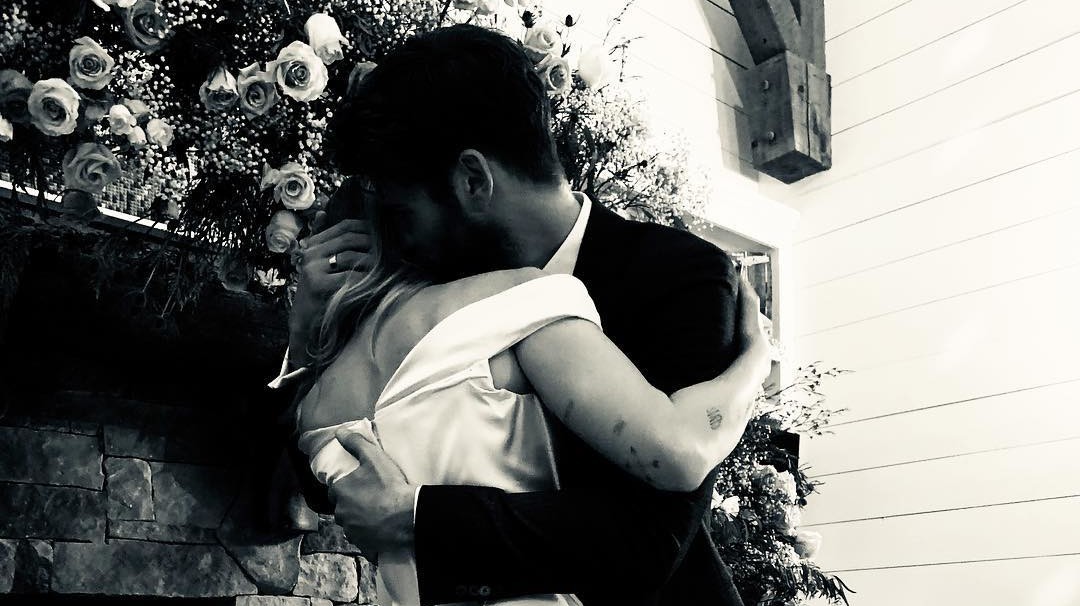 Miley Cyrus Debuted Her Wedding Dress On Instagramsee The First