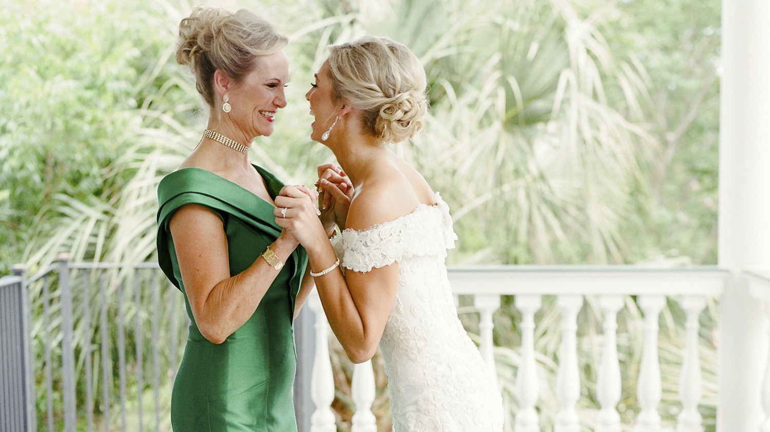 bride with mother