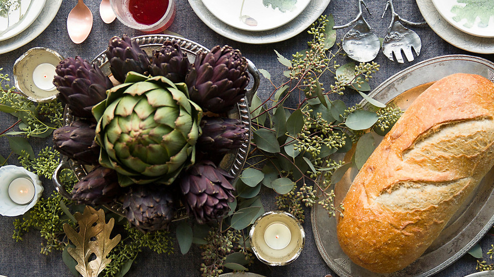 4 Ways to Set Your Thanksgiving Day Table So You Can Register in Style ...