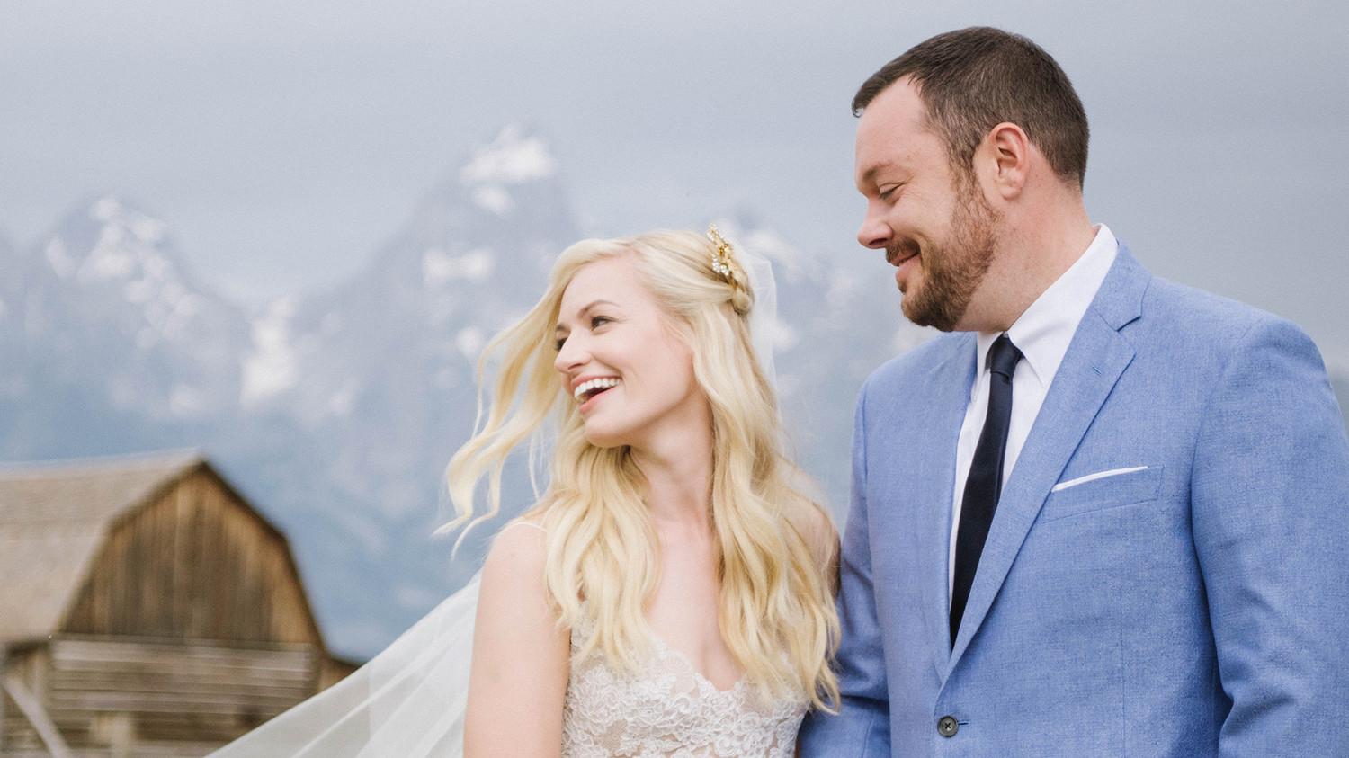 Beth Behrs and Michael Gladis Are Married! See Their ...