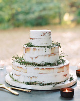 104 White Wedding Cakes That Make The Case For Going Classic