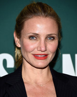 The Best Wedding Hairstyles for Round Faces Martha 
