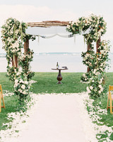 59 Wedding Arches That Will Instantly Upgrade Your Ceremony | Martha ...
