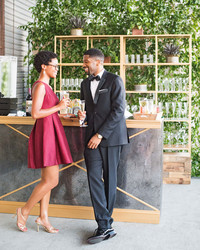 what do officiants wear at weddings
