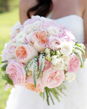Our Favorite Rose Wedding Bouquets Martha Weddings Our Favorite Rose Wedding Bouquets