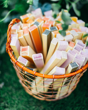 37 edible wedding favors guests will eat up literally martha