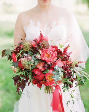 34 Red Wedding Bouquets Martha Weddings 34 Red Wedding Bouquets
