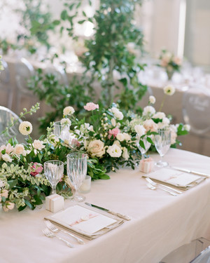 47 Hanging Wedding Décor Ideas Martha Weddings The 7 Most Por Types Of Wedding Centerpieces Explained
