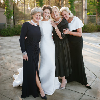 Mother Of The Bride And Groom Dresses Martha Weddings A Bride With Her Family