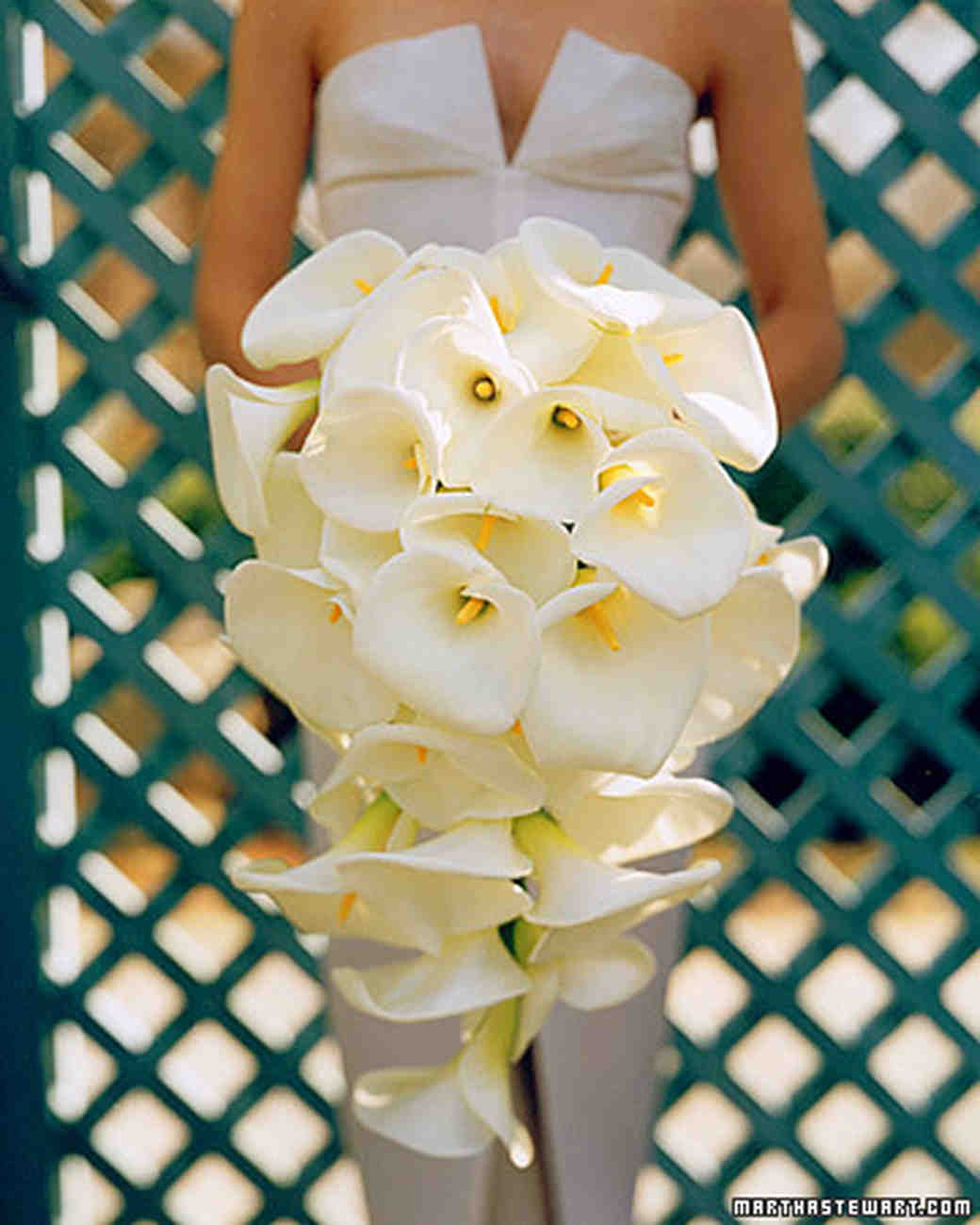 Lily Wedding Bouquets Martha Weddings Chic White Bouquet These Downward Cast Calla Lilies