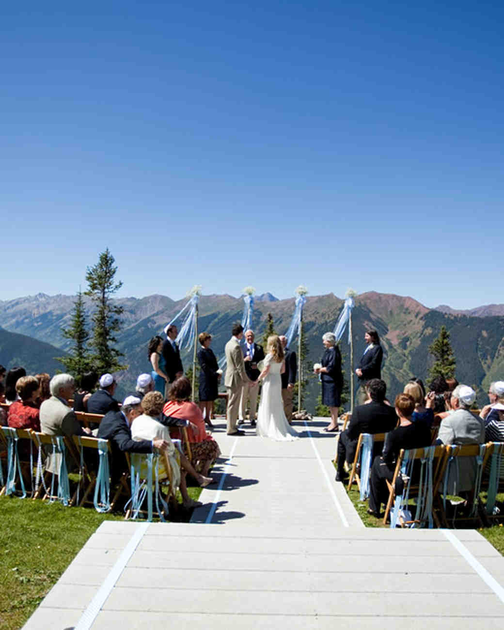 7 Memorable Places Where You Can Exchange Vows In The Midwest The Little Nell Wedding Deck Aspen Colorado