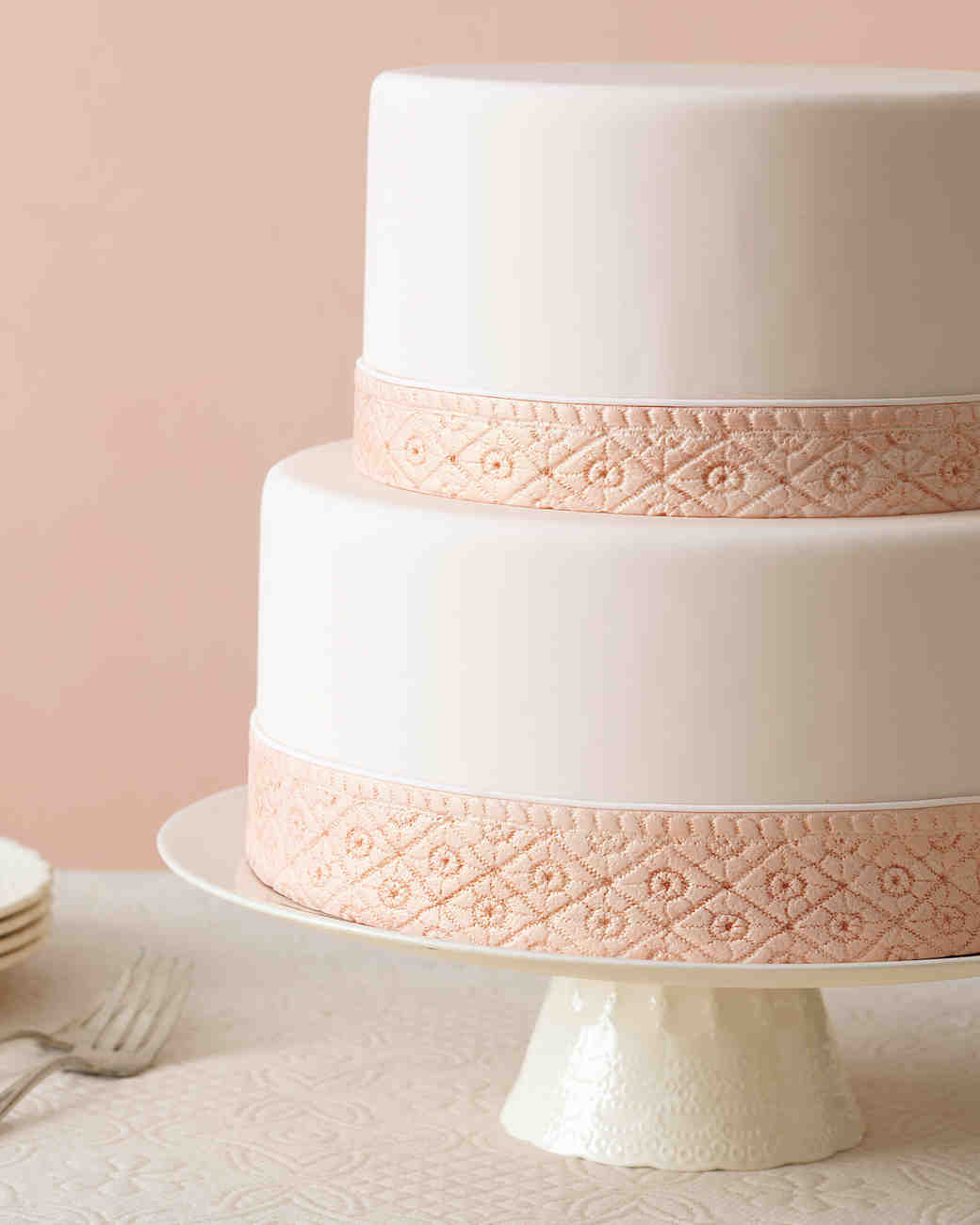 Fashion Inspired Wedding Cakes Martha Stewart Weddings