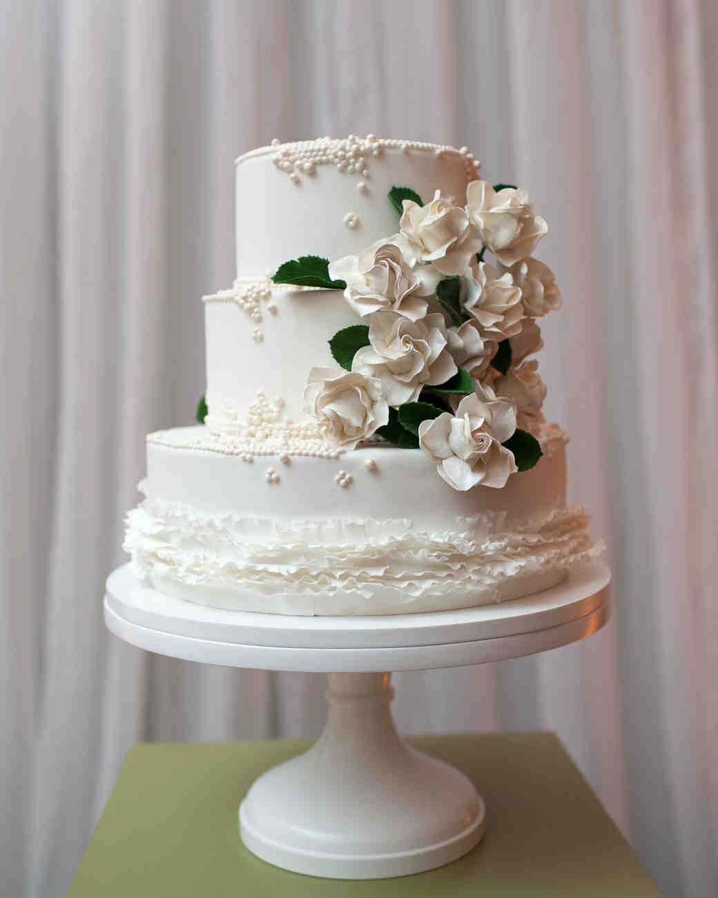 Wedding Cakes With Sugar Flowers That Look Incredibly Real Martha