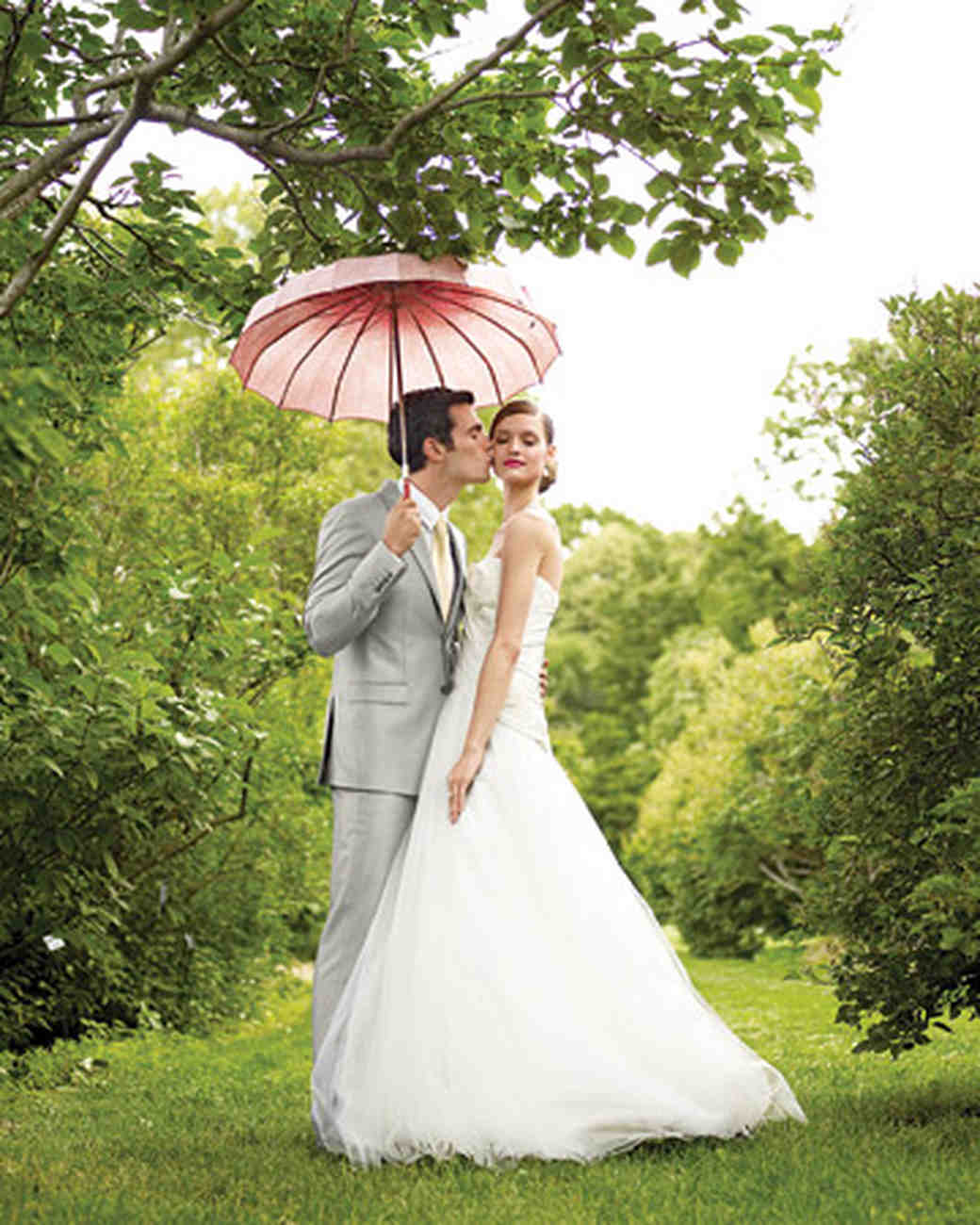 Perfect Gowns For An Outdoor Wedding Martha Weddings