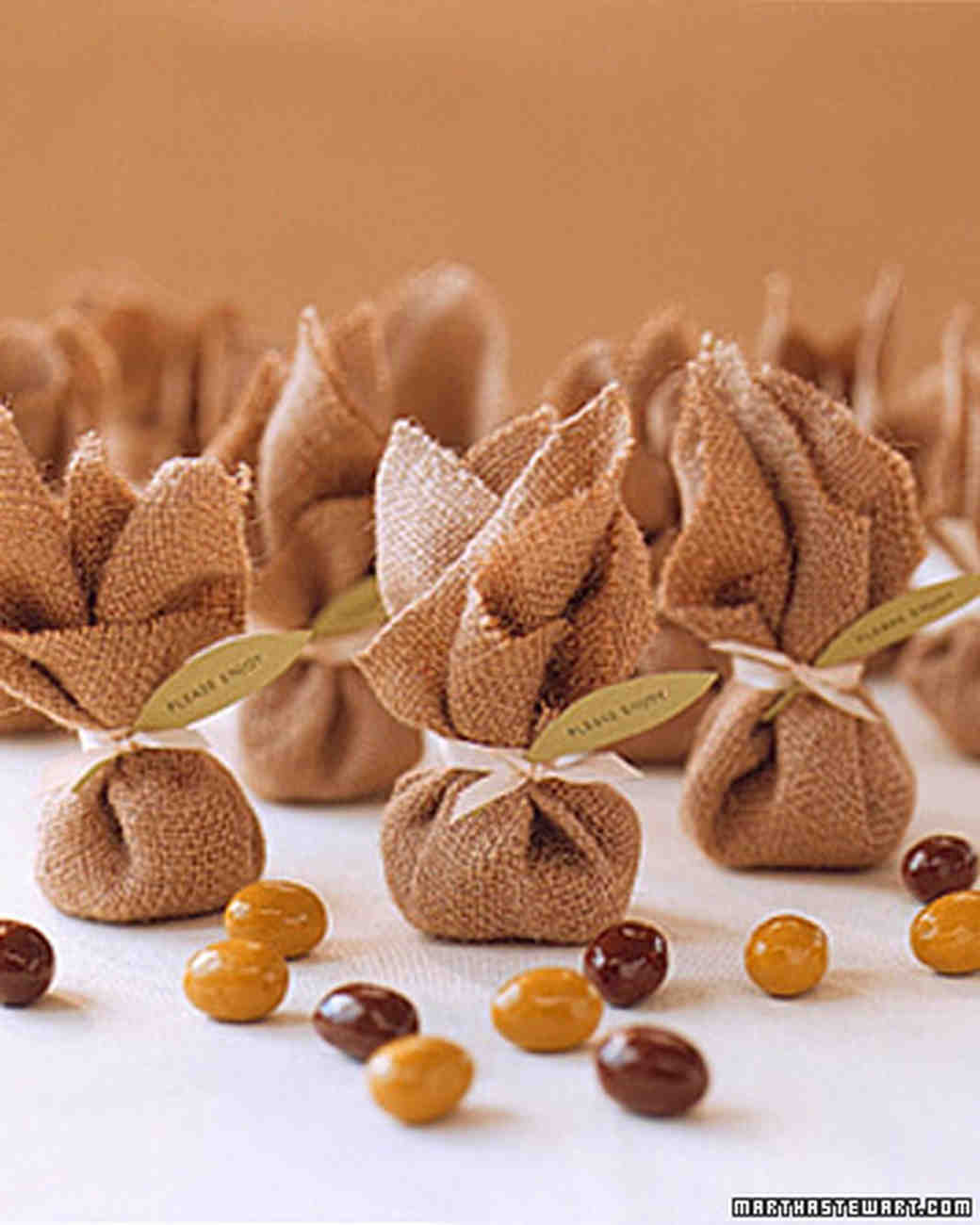 26 Chocolate Wedding Favors That Are Too Sweet To P Up Martha 26 Chocolate Wedding Favors That Are Too Sweet To P Up Martha Weddings