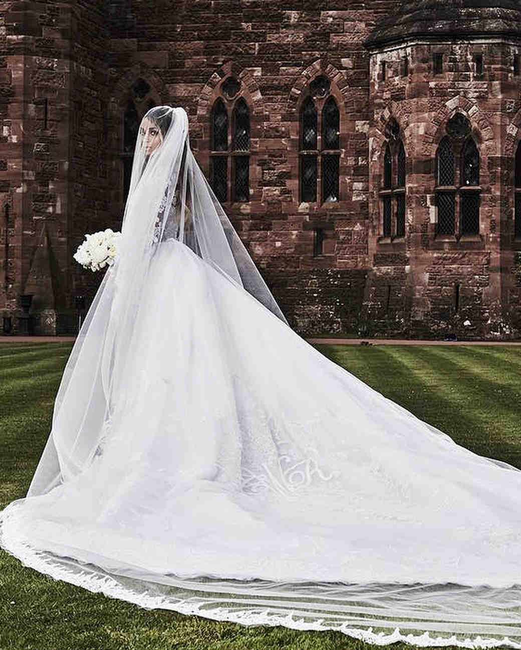 26 Celebrity Brides Who Wore Unforgettable Veils  Martha 