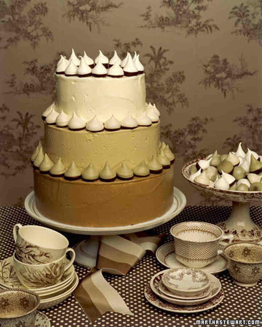 4 Wedding  Cakes  That Get a Jolt of Delicious Flavor From 