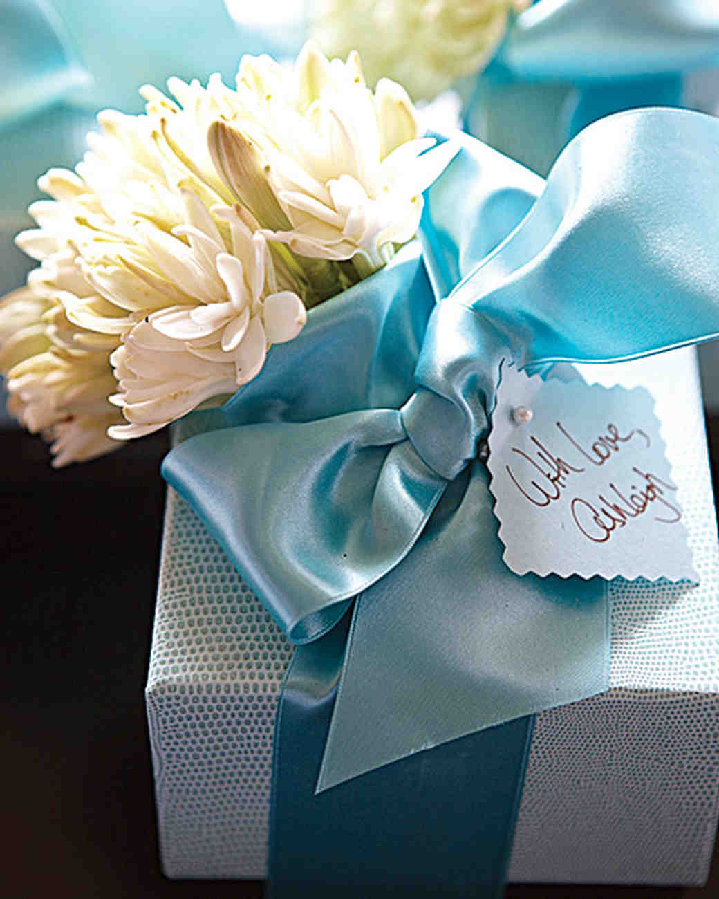 Bridal Shower Tips From The Experts Martha Weddings