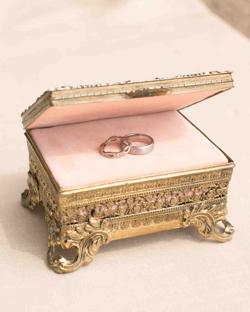 10 Wedding Ring Box Ideas  for Converting a Holder Into a 