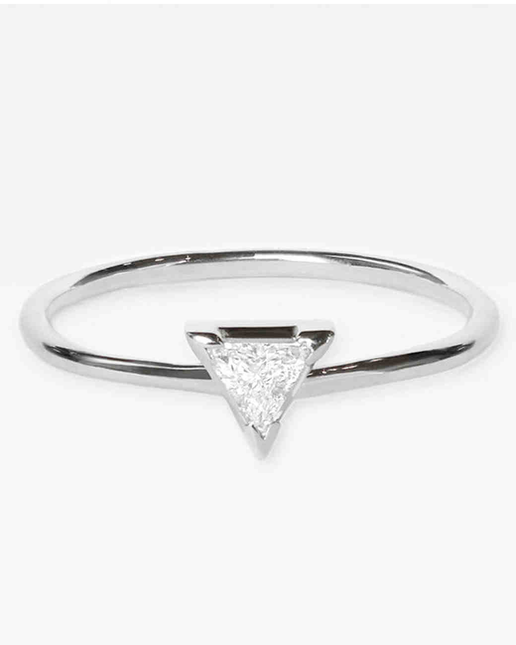 engagement rings under 1000 yes really for the one of a kind bride martha stewart weddings - Wedding Rings Under 1000 engagement rings under 1000 yes really for the one of a kind bride martha stewart weddings - Wedding Rings Under 1000