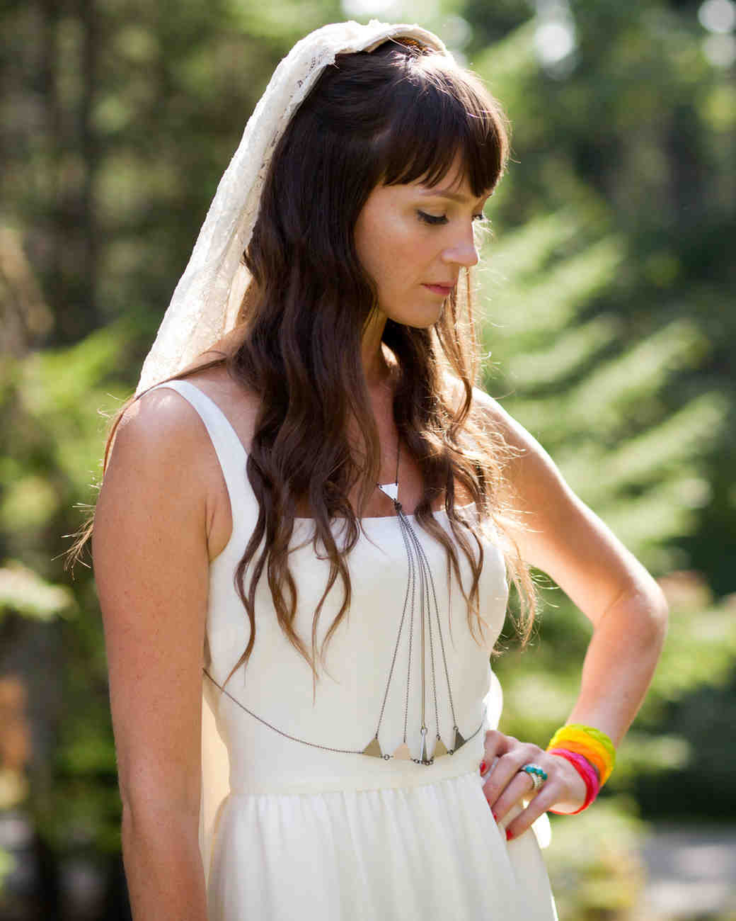 33 Ways to Wear Your Hair Down for Your Wedding  Martha 