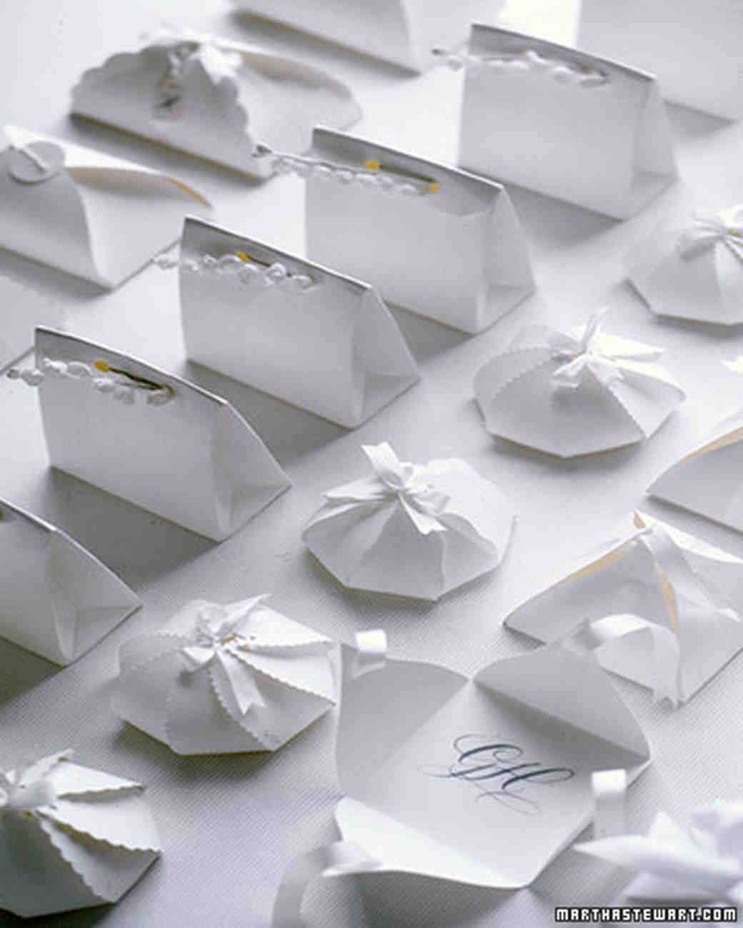 30 Favor Packaging Ideas With Clip Art Martha Weddings