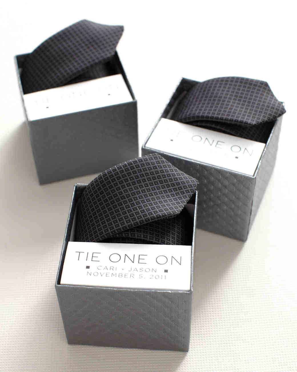 16 diy groomsmen gifts