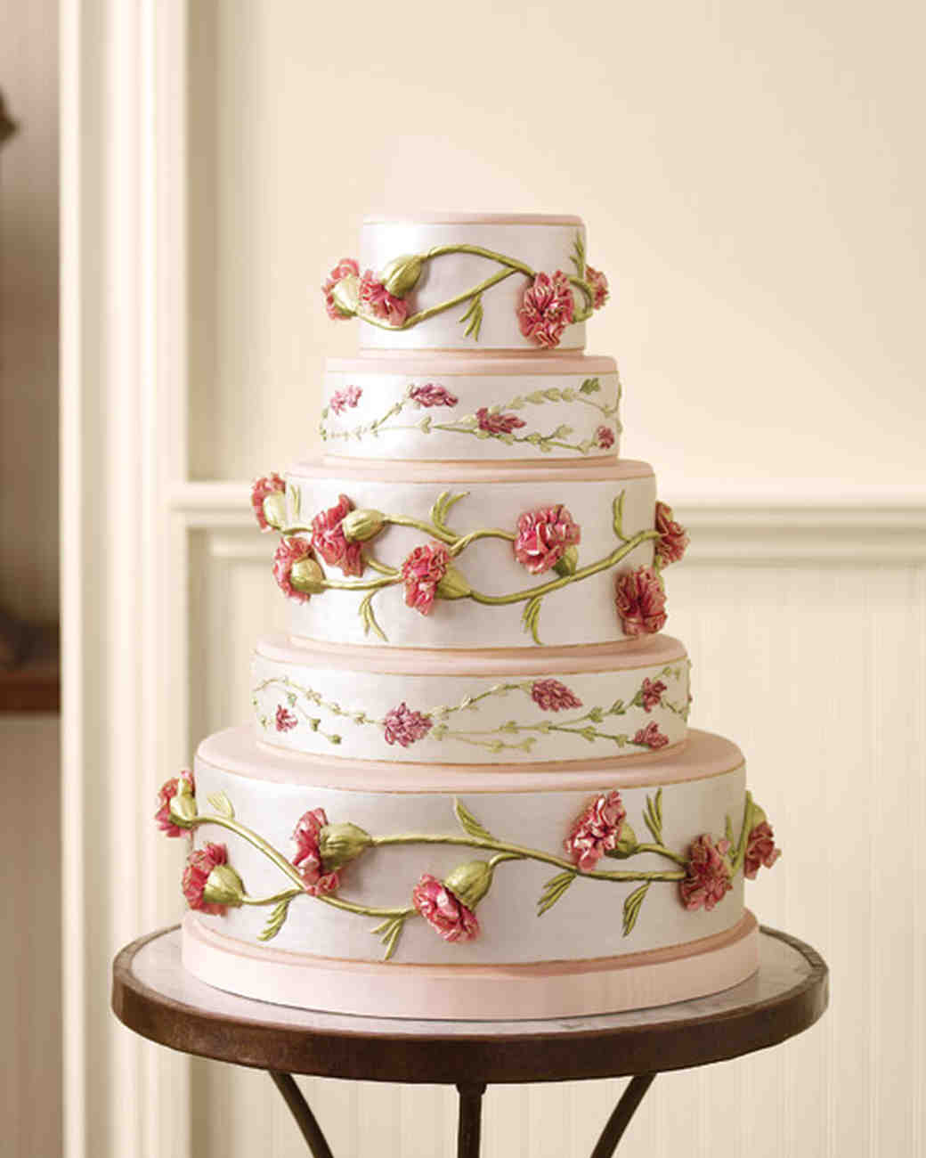 50 Great Wedding Cakes Martha Stewart Weddings 7070