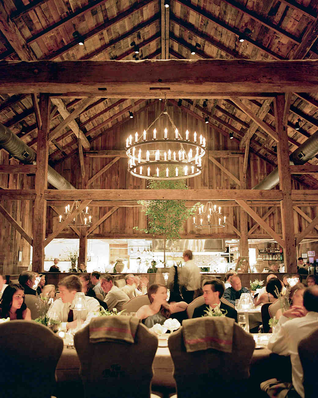 A Rustic Formal Wedding In Barn Tennessee Martha Weddings
