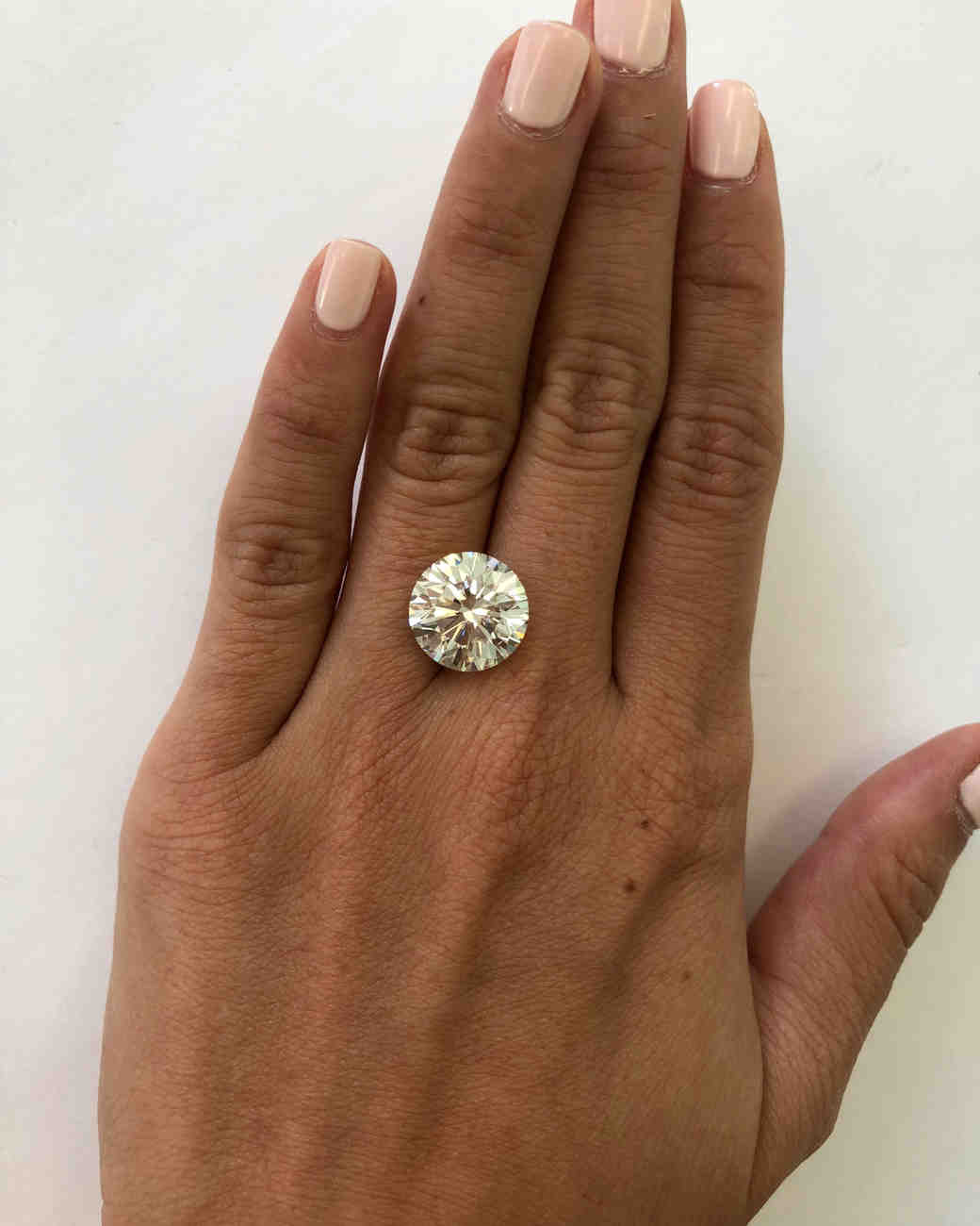 This Is What A Diamond Looks Like At Every Size From 5 Carats To 10 This Is What A Diamond Looks Like At Every Size From 5 Carats To 10 Martha Weddings