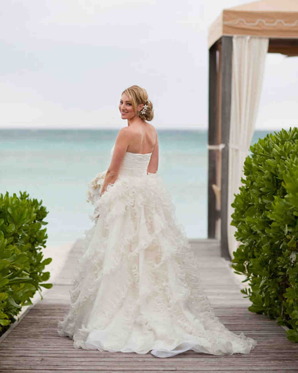 Martha Brides Who Wore Oscar De La A Wedding Gowns Vanessa